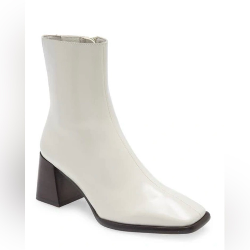 Jeffrey Campbell Geist Square Toe White (ICE) Leather Ankle Boots Size 8.5 NIB